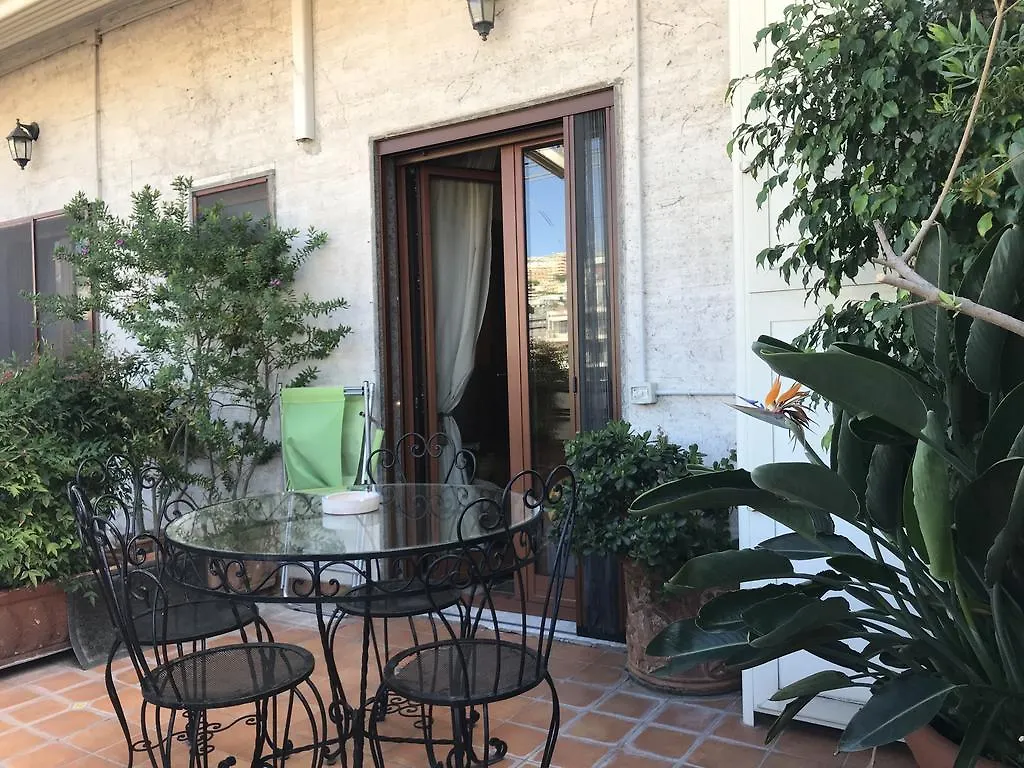 B&B Casamiranapoli Bed & Breakfast