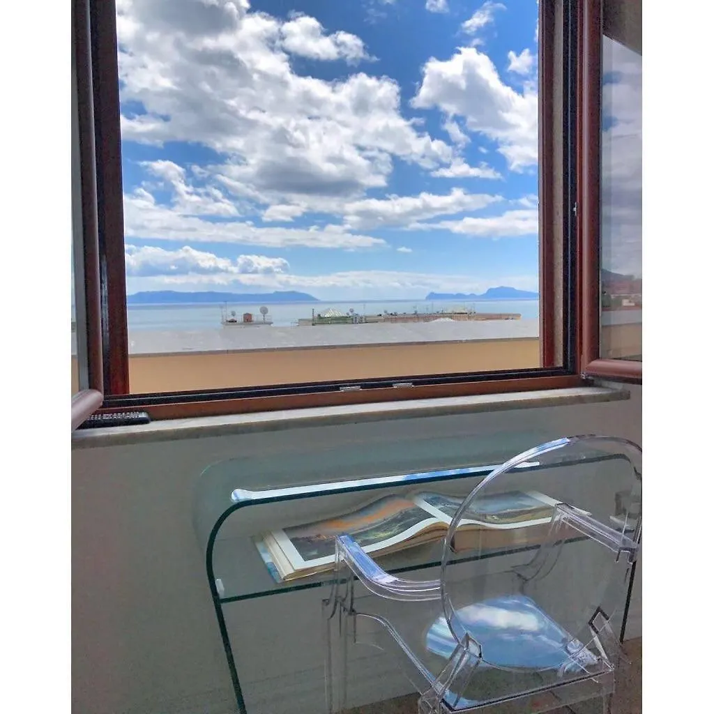 B&B Casamiranapoli 3*, Naples Italy