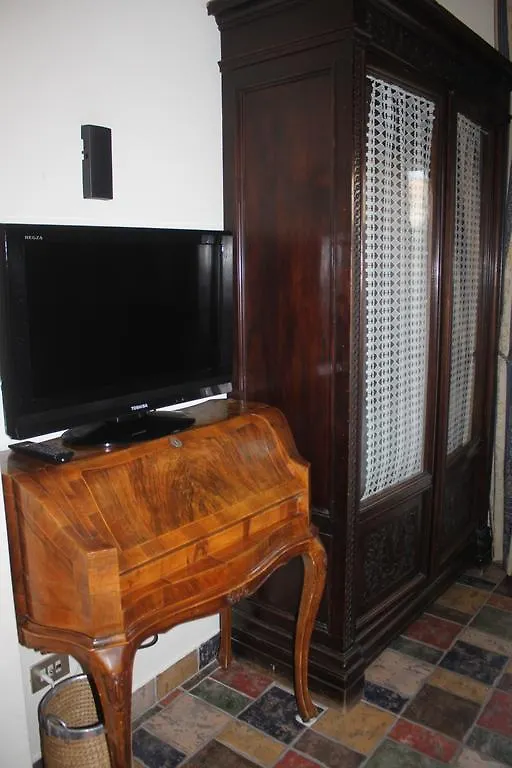Nocleg ze śniadaniem B&B Casamiranapoli